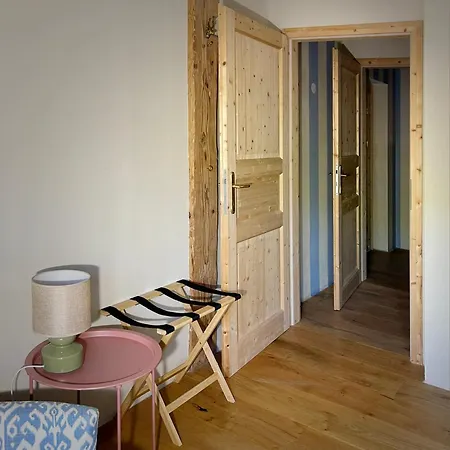 ホームステイ Haus Holzmann Am Gmundnerberg *
